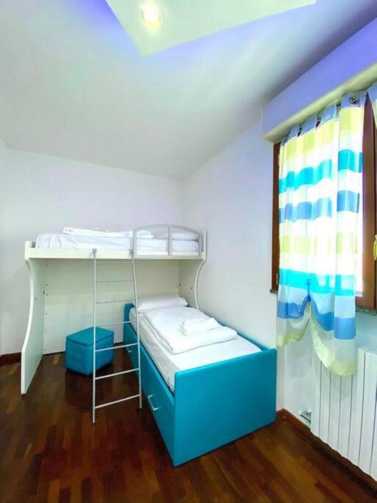 Comfortable House-metro M1-m5 - Bicocca- * Milan